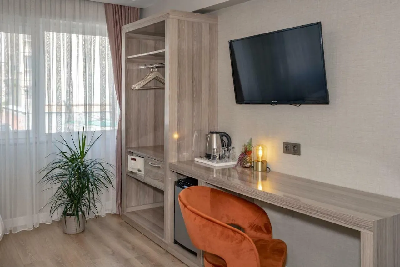 ** Hotel Nika Otel & Cafe Istanbul Turkey